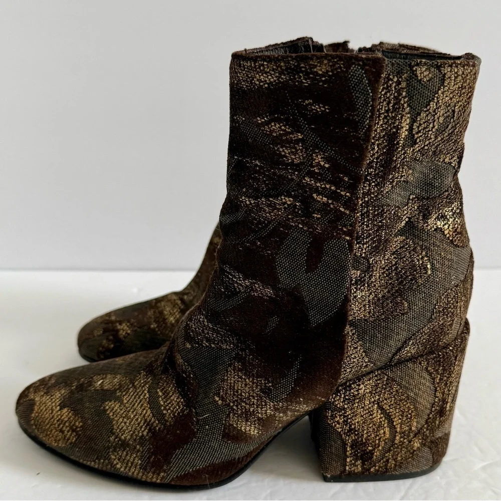 Vero Cuoio Brown Ankle Boots with Textured Finish women size eu36